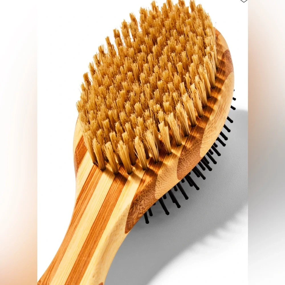 Bath & Body Works Perfect Paws Pin and Bristle Brush🖤
